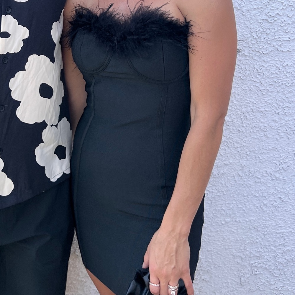 Revolve dress size small